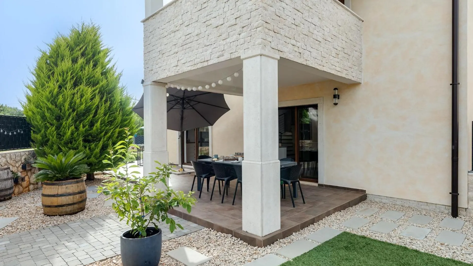 Romantic Villa With Pool, Surrounded By Greenery In Complete Privacy-By Traveler Tourist Agency Krk -Id 2408 Sveti Ivan Dobrinjski