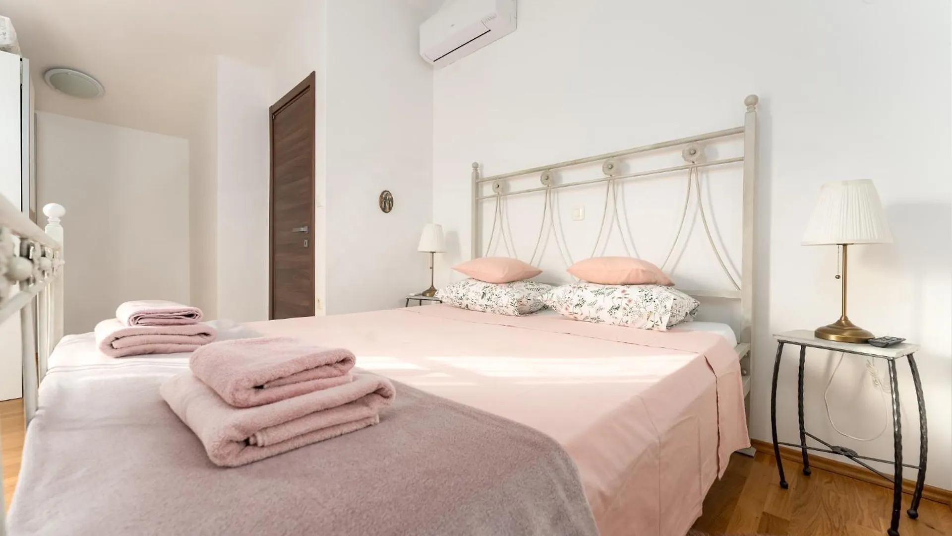 Romantic Villa With Pool, Surrounded By Greenery In Complete Privacy-By Traveler Tourist Agency Krk -Id 2408 Sveti Ivan Dobrinjski 0*,  Croatia
